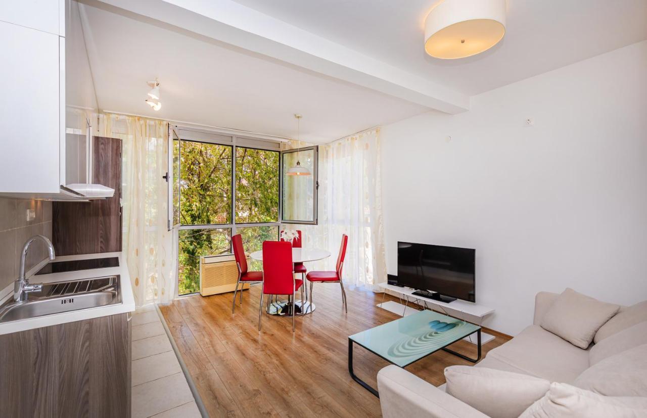 Tik Tak 1 Apartment *